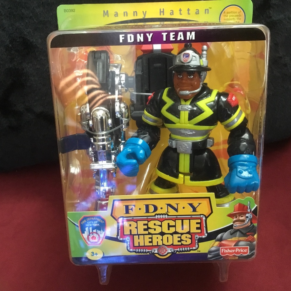 F.D.N.Y RESCUE HEROES Manny Hattan (Fire Department City of New York) Brown Face - Picture 2 of 14